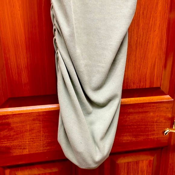 Lulu’s Bra Top Scrunch Dress - Picture 3 of 4